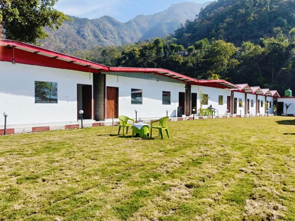 The Waterfront Resort Rishīkesh Εξωτερικό φωτογραφία